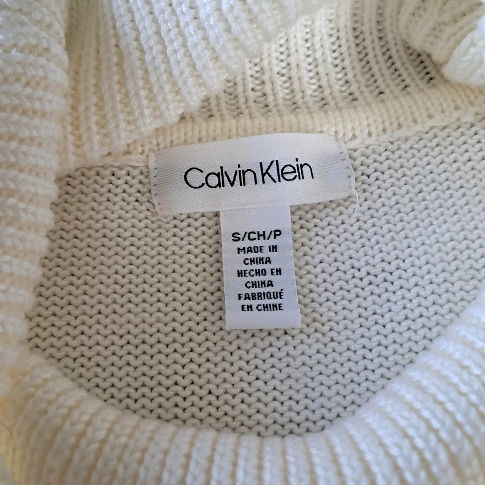 Calvin Klein Womens Ivory/White Turtle Neck Sweater Size Small